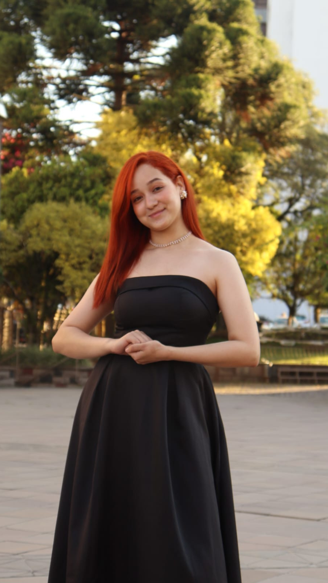 Vestido Noir Elegance