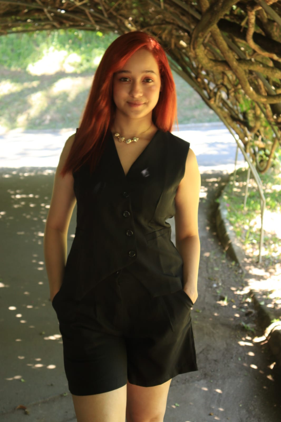 Conjunto Alfaiataria Colete e Short Preto